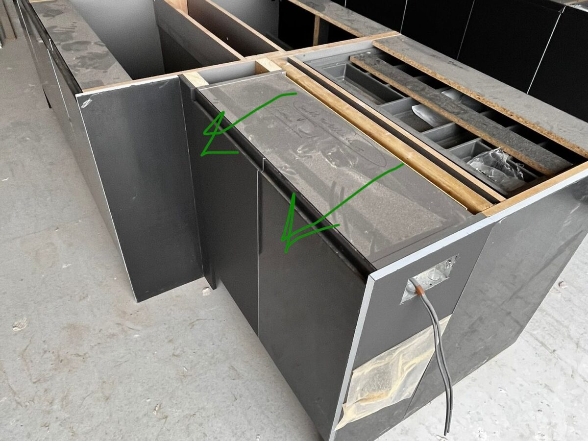 27f9f30c e916 4e91 9cc9 2d667166d671